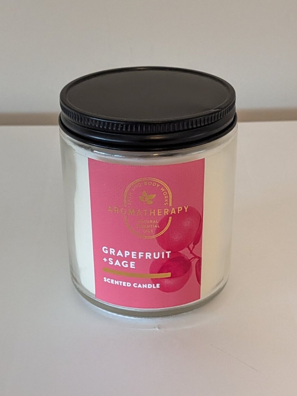 Bath and Body Works White Barn Candle Grapefruit Sage 7 oz